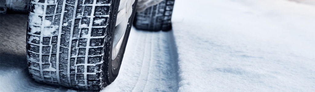 tire sipes on tread for traction