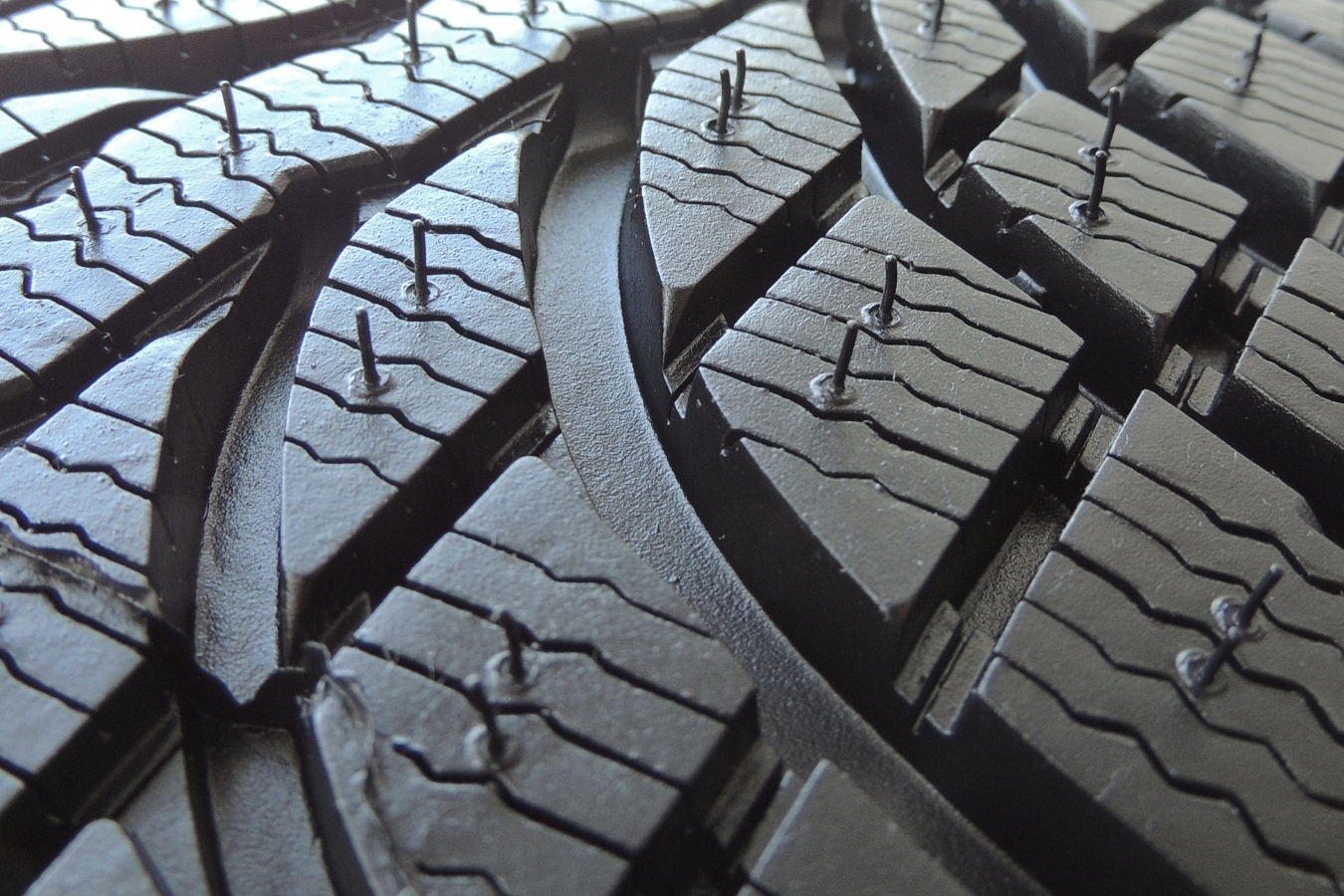 September 2024 Siping Tires for Better Traction Tires Easy Content Hub