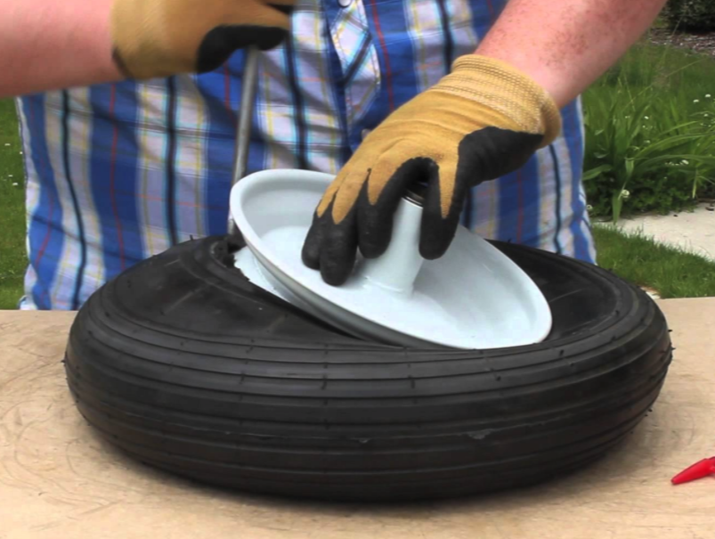 Flat Wheelbarrow Tire Repair