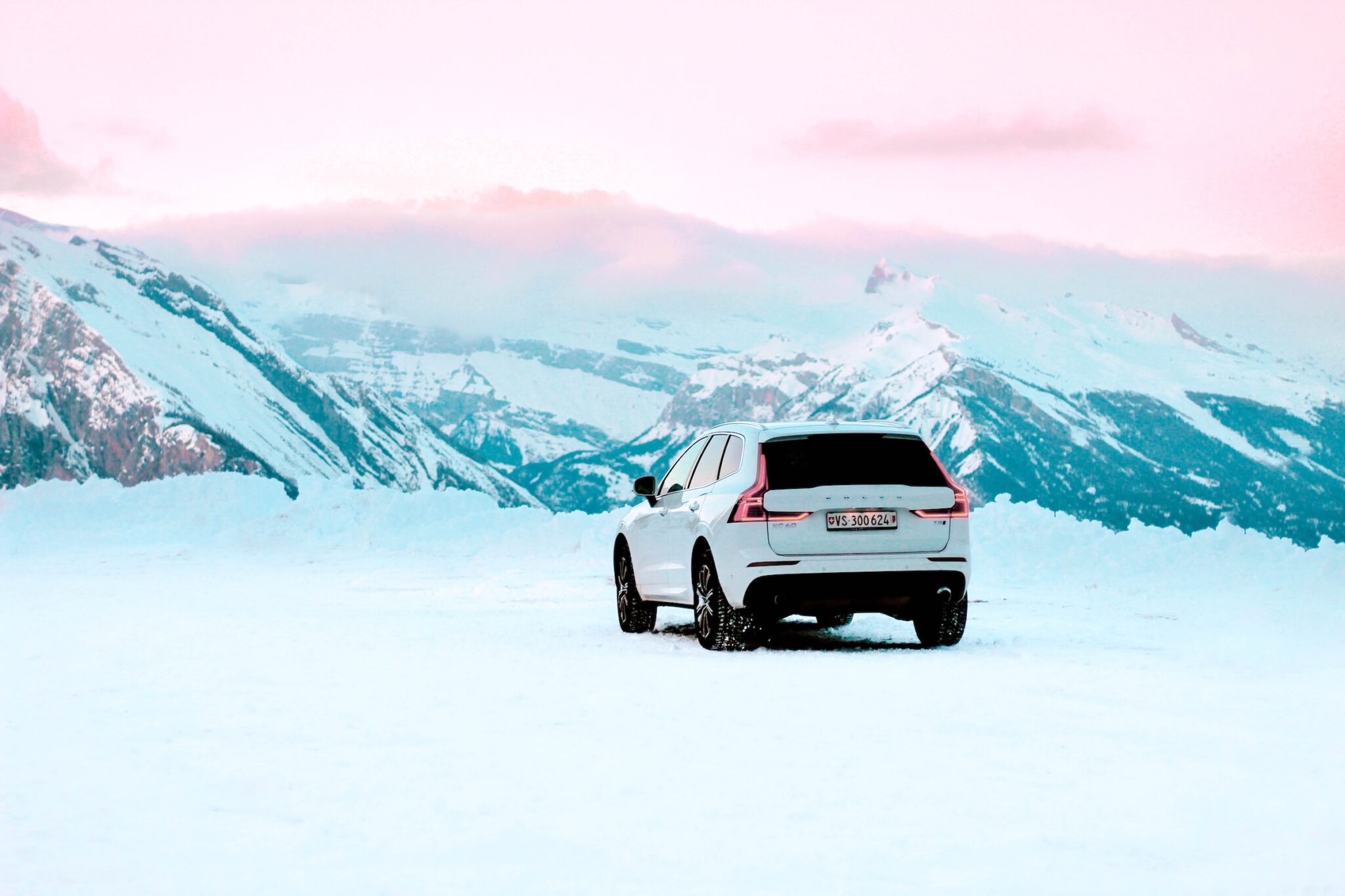 Choosing the Right Snow Tires
