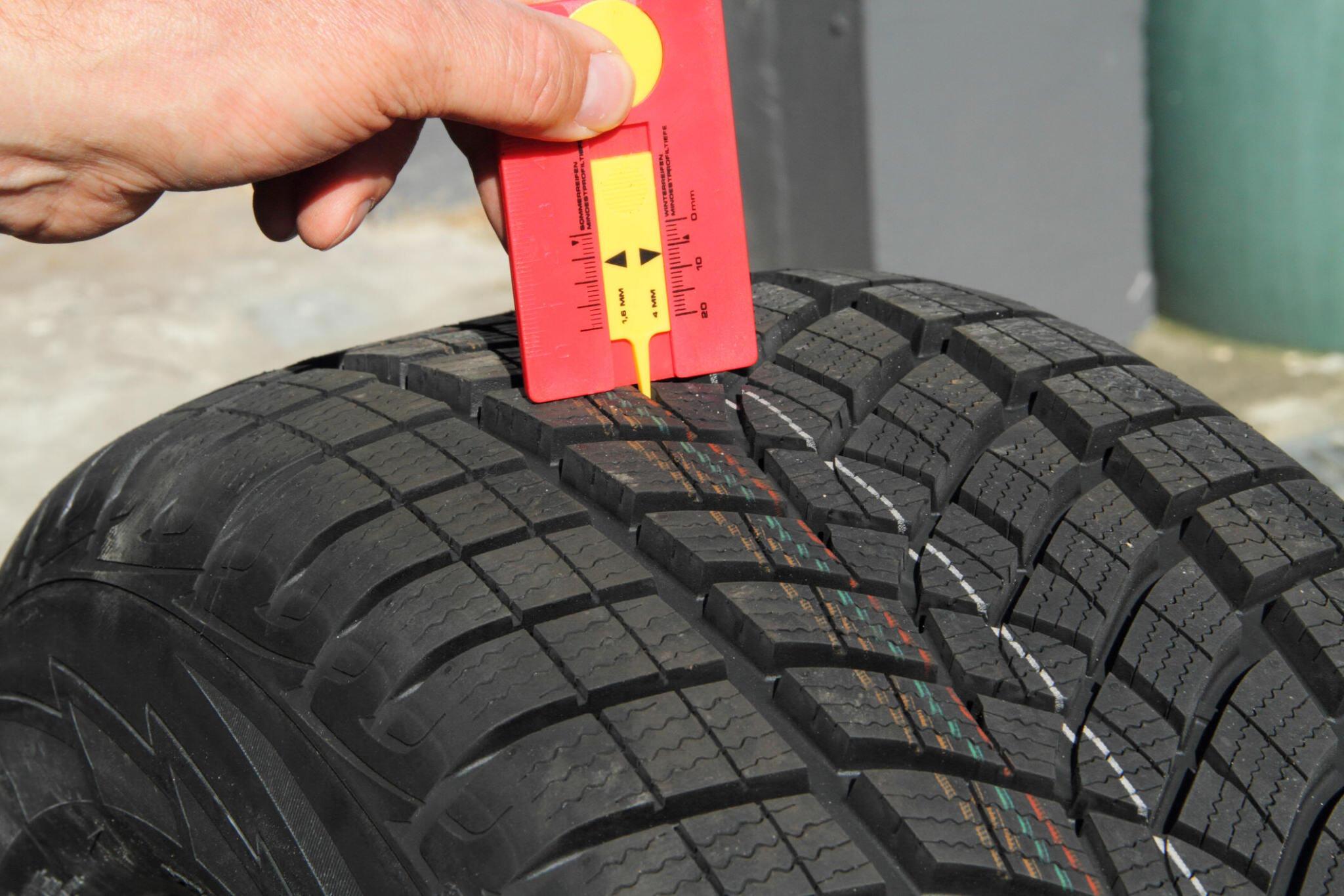 Understanding UTQG Ratings: Decode Tire Quality and Performance/UTQG Ratings