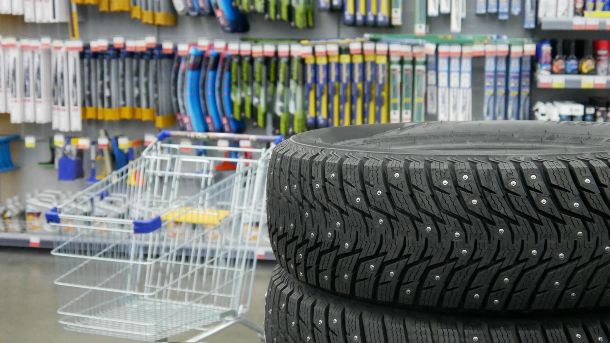 Impact of Rising Interest Rates on Tire Shopper Behavior/Interest Rates
