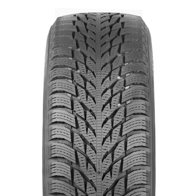 Nokian Hakkapeliitta R3 : winter tires improve braking on icy roads