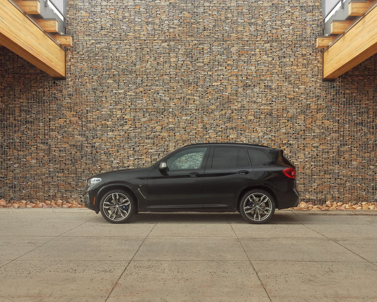 Blackhawk Agility SUV