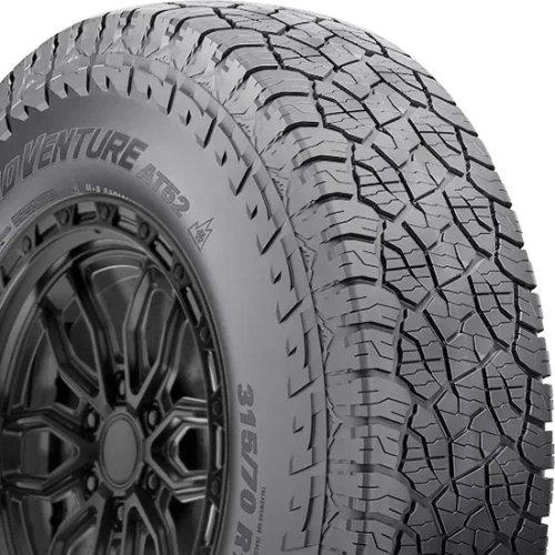 Kumho Road Venture AT52