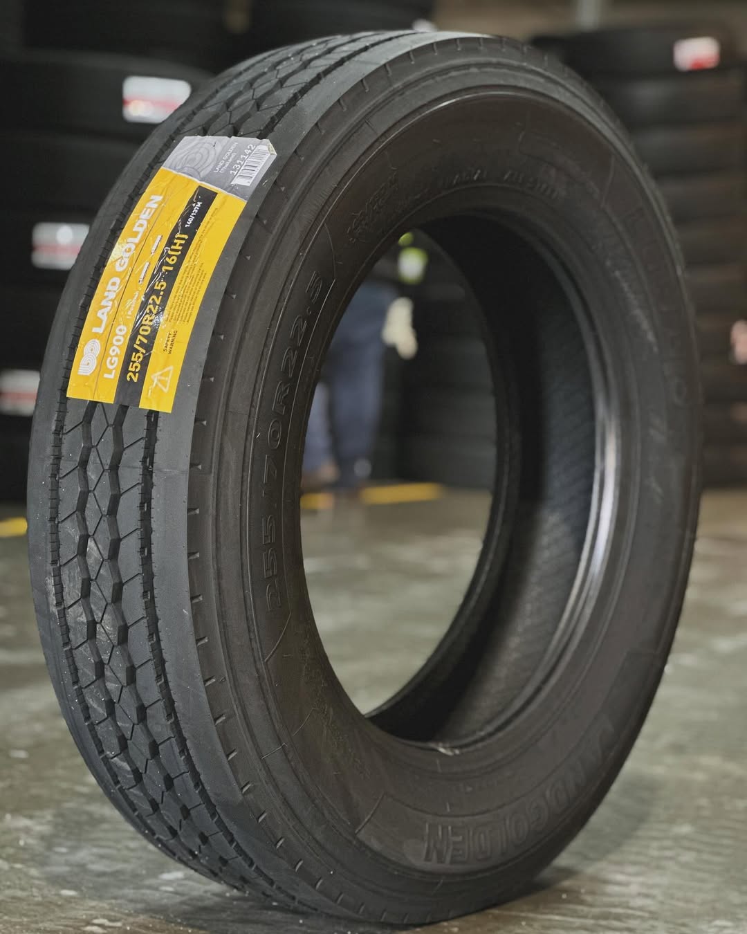 Landgolden LGT67 H/T LT245/75R16 Tire – Load Range E, 10 Ply, All-Season For Light Trucks
